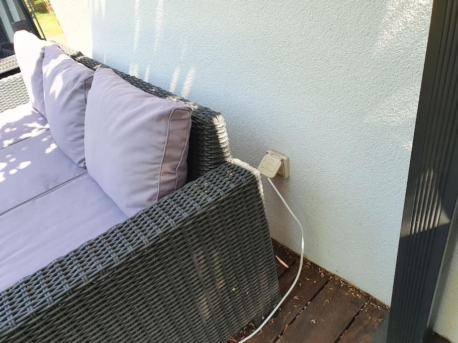 Appartement Dans Un Jardin Женева Экстерьер фото
